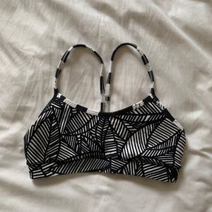 Lululemon Flow Y Bra